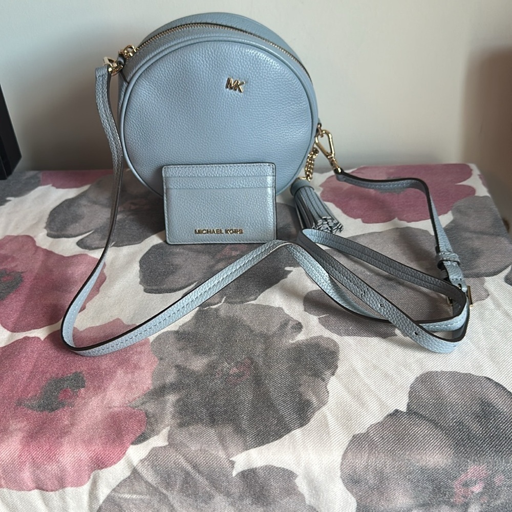 MICHAEL KORS LEATHER CIRCLE CANTEEN CROSSBODY WITH MATCHING CARD HOLDER EUC - Picture 10 of 10